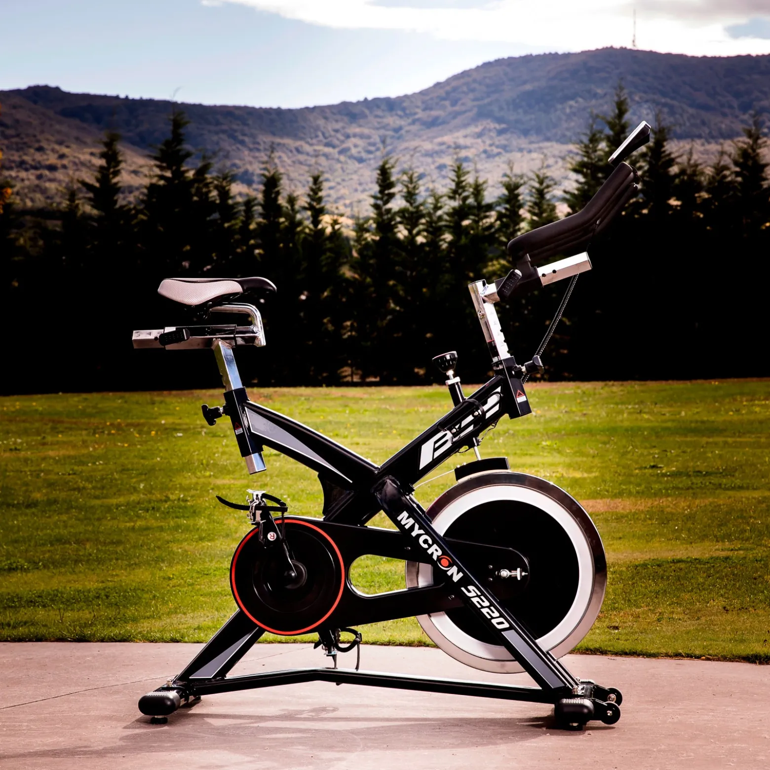 BH Fitness Indoor Bike Mycron S220