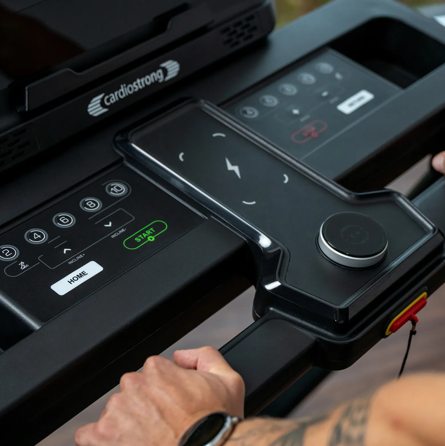 cardiostrong Laufband TX50