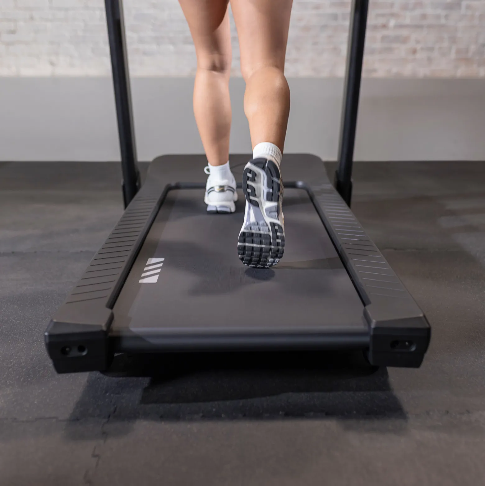 Inspire Laufband T4
