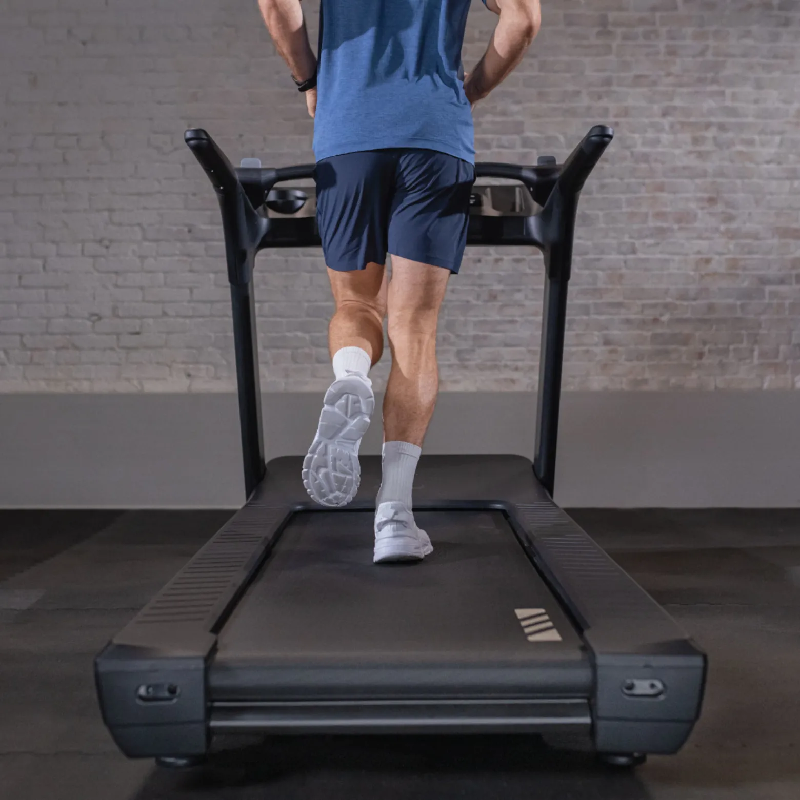 Inspire Laufband T7s
