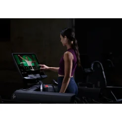 Life Fitness Laufband Club Series+